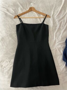 Aritzia dress size small